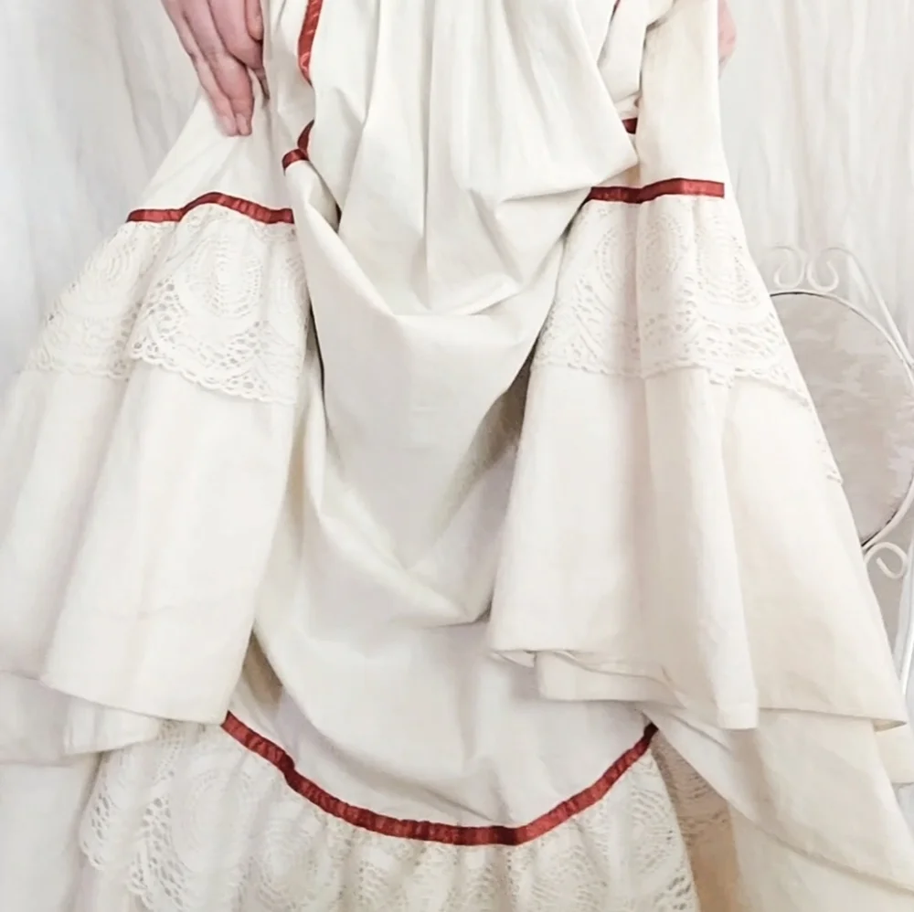 Vintage Gunne Sax Dress, 1970s authentic velvet & lace renaissance style - Picture 10 of 12